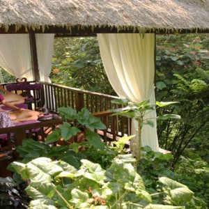 Bali Honeymoon Packages Hanging Gardens Of Bali Outdoor Couple Spa Massage