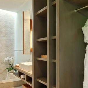 Bali Honeymoon Packages The Elysian Seminyak One Bedroom Villas Bathroom