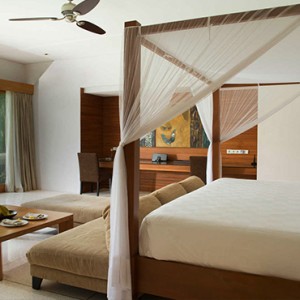 Bali Honeymoon Packages The Samaya Seminyak One Bedroom Royal Courtyard Villa Bedroom