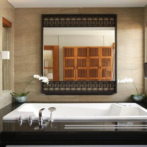 Bali Honeymoon Packages The Samaya Seminyak One Bedroom Royal Pavillion Bathroom