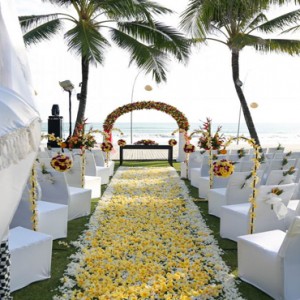 Bali Honeymoon Packages The Samaya Seminyak Wedding Setup