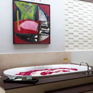 Bali Honeymoon Packages The Samaya Ubud Bathroom1