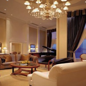 Harbour Grand Kowloon - Luxury Hong Kong Honeymoon Packages - Presidential Suite (15F) living room