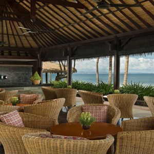 Legian Bali Seminyak - Luxury Bali Honeymoon Packages - Pool Bar