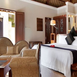 Luxury Bali Honeymoon Packages Viceroy Bali Terrace Pool Villa Bedroom