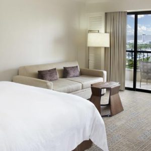 Luxury Hawaii Honeymoon Packages Hilton Hawaiian Waikiki Beach Ali I Partial Ocean View