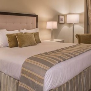 Premier Rooms - Warwick New York Hotel - Luxury new york honeymoon packages