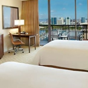 Rainbow Tower Harbour Ocean View Room 3 - Hilton Hawaiian Waikiki Beach - Luxury Hawaii Honeymoon Packages