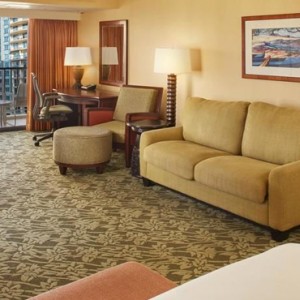 Village Tower Rooms 2 - Hilton Hawaiian Waikiki Beach - Luxury Hawaii Honeymoon Packages