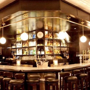 caulfields bar and lounge - SIXTY Beverly Hills - luxury los angeles honeymoon packages