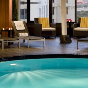 New York Honeymoon Packages The Peninsula New York Hotel Pool