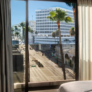 rooms 6 - SIXTY Beverly Hills - luxury los angeles honeymoon packages