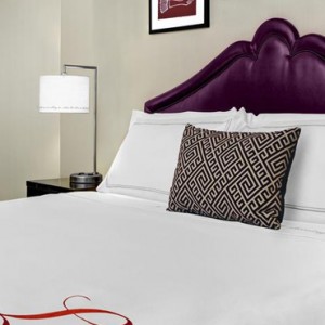 Luxury New York Honeymoon Packages - Lexington New York - Petit Room