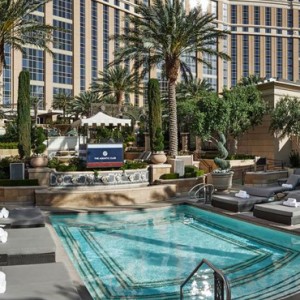 exterior - The Palazzo Las Vegas - Luxury Las Vegas Honeymoon Packages