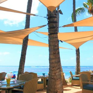 Seaside Dining Kahala Hotel & Resort Hawaii Honeymoons