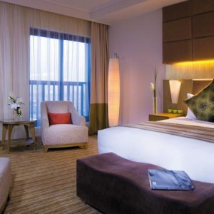 Abu Dhabi Honeymoon Packages Traders Hotel Qaryat Al Beri Executive Suite 2