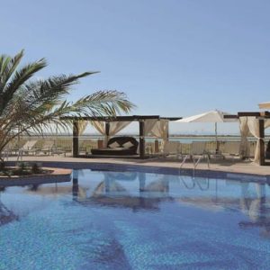 Abu Dhabi Honeymoon Packages Radisson Blu Hotel, Abu Dhabi Yas Island Outdoor Pool1