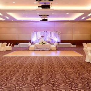 Abu Dhabi Honeymoon Packages Radisson Blu Hotel, Abu Dhabi Yas Island Wedding Ballroom