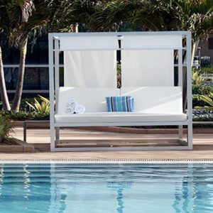 Day Beds By Pool Fontainebleau Miami Beach Miami Honeymoons