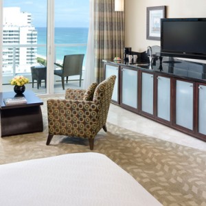 Miami Honeymoon Packages Fontainebleau Miami South Beach Sorrento Ocean View Junior Suite