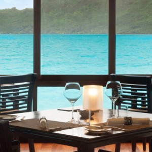 Bora Bora Honeymoon Packages st regis bora bora Dining