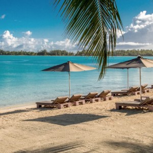 Bora Bora Honeymoon Packages st regis bora bora Beach 2