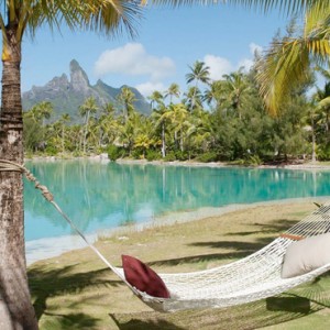 Bora Bora Honeymoon Packages st regis bora bora Hammock