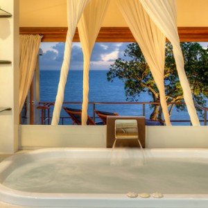 Fiji Honeymoon Packages Royal Davui Island Resort Fiji Davui Pool Suite West 2