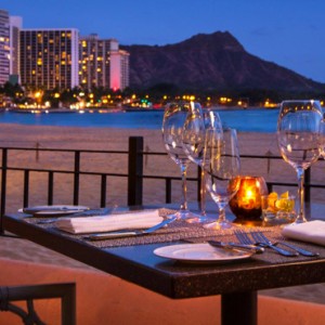 Hawaii Honeymoon Packages Royal Hawaiian Resort Azure