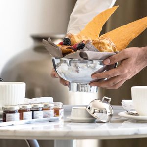 Tea Jumeirah Etihad Towers Abu Dhabi Honeymoons