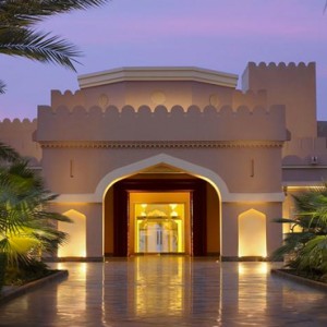 Abu Dhabi Honeymoon Packages Shangri La Al Husn Resort And Spa Exterior 3