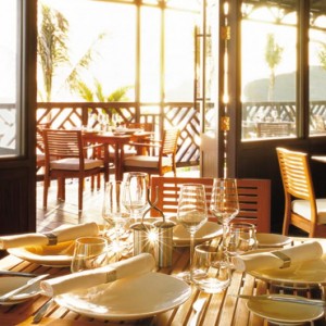 Oman Honeymoon Packages Al Bandar At Shangri La AlJissah Dining