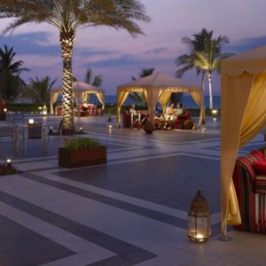 Oman Honeymoon Packages Al Bandar At Shangri La AlJissah Dining 5