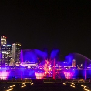 Singapore Honeymoon Packages Fullerton Hotel New Light And Water Show On The Marina Bay