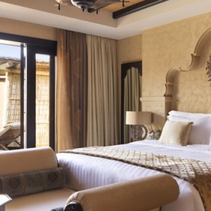 Abu Dhabi Honeymoon Packages Qasr Al Sarab Desert Resort One Bedroom Anantara Pool Villa 4