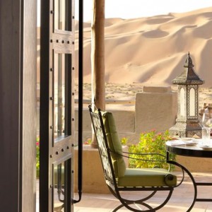 Abu Dhabi Honeymoon Packages Qasr Al Sarab Desert Resort Dining 8