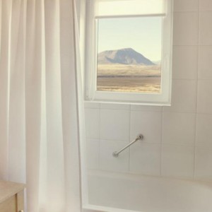 Argentina Honeymoon Packages Eolo El Calafate Patagonia Bathroom