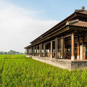 Bali Honeymoon Packages The Chedi Club Tanah Gajah, Ubud The Restaurant Exterior