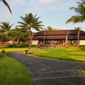 Bali Honeymoon Packages The Chedi Club Tanah Gajah, Ubud Hotel Exterior