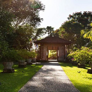 Bali Honeymoon Packages The Chedi Club Tanah Gajah, Ubud Spa Exterior