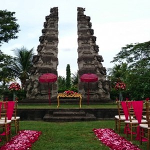 Bali Honeymoon Packages The Chedi Club Tanah Gajah, Ubud Wedding Setup2