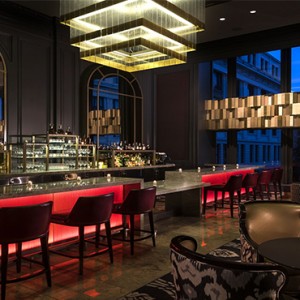 San Francisco Honeymoon Packages - Ritz-Carlton San Francisco - lobby bar