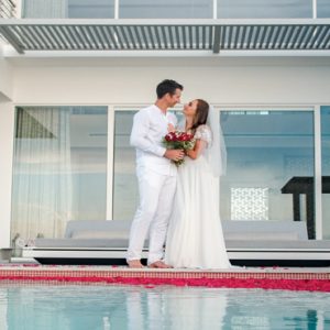 Maldives Honeymoon Packages Jumeirah Maldives Olhahali Island Wedding Couple