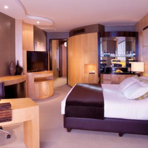 Dubai Honeymoon Packages Shangri La Hotel Dubai Deluxe Sea View Room