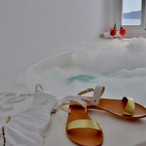 Greece Honeymoon Packages Kirini Santorini Superior Suites4