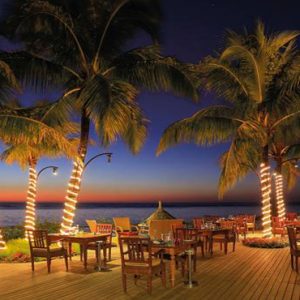 Mauritius Honeymoon Packages Victoria Beachcomber Resort And Spa La Casa At Night