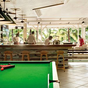 Mauritius Honeymoon Packages Victoria Beachcomber Resort And Spa Snooker Bar