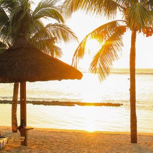 Mauritius Honeymoon Packages Victoria Beachcomber Resort And Spa Sunset Bar