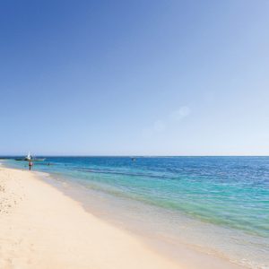 Mauritius Honeymoon Packages Victoria Beachcomber Resort And Spa Beach 1