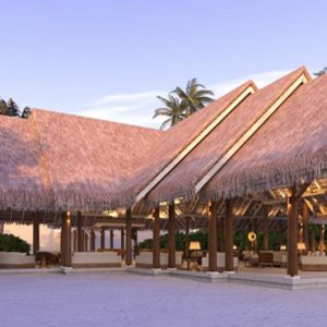 Maldives Honeymoon Packages Heritance Aarah Lobby Exterior